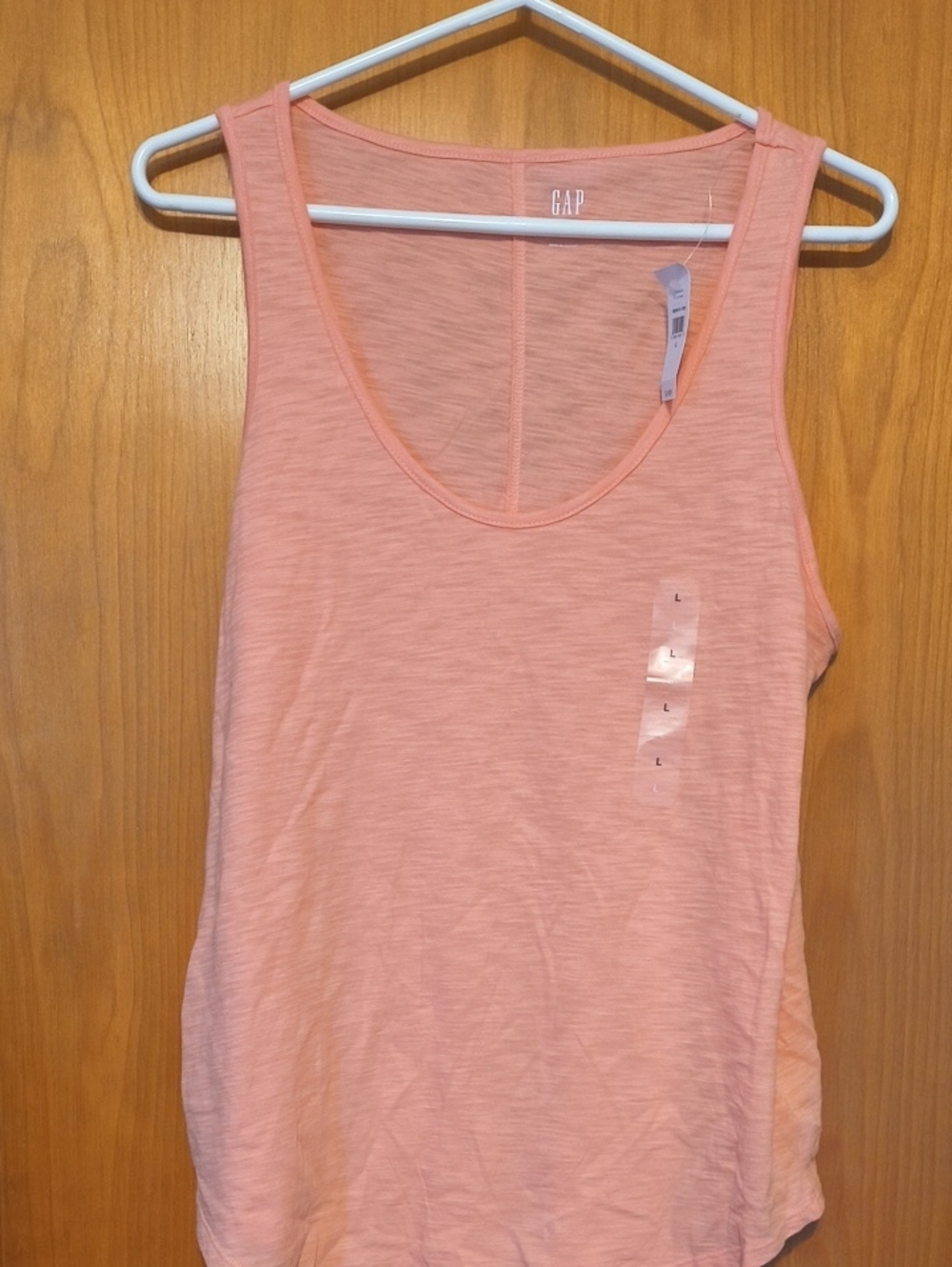 GAP Women's Scoop Neck Tank Top in Light Peach